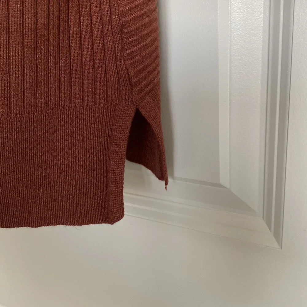 Women’s Christopher & Banks Cardigan - Picture 6 of 6